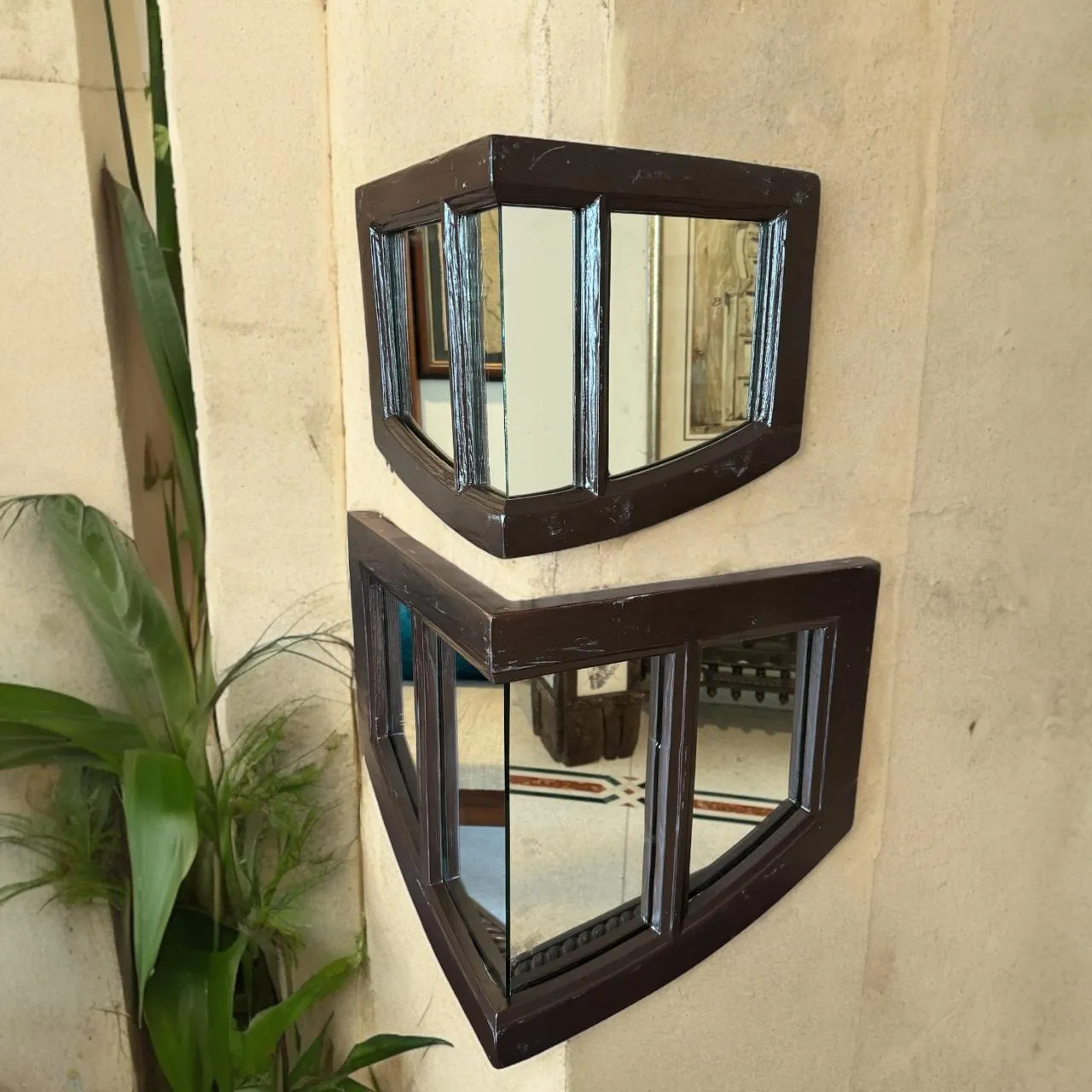 Corner Mirrors :Aaina 11 ( Set of two)