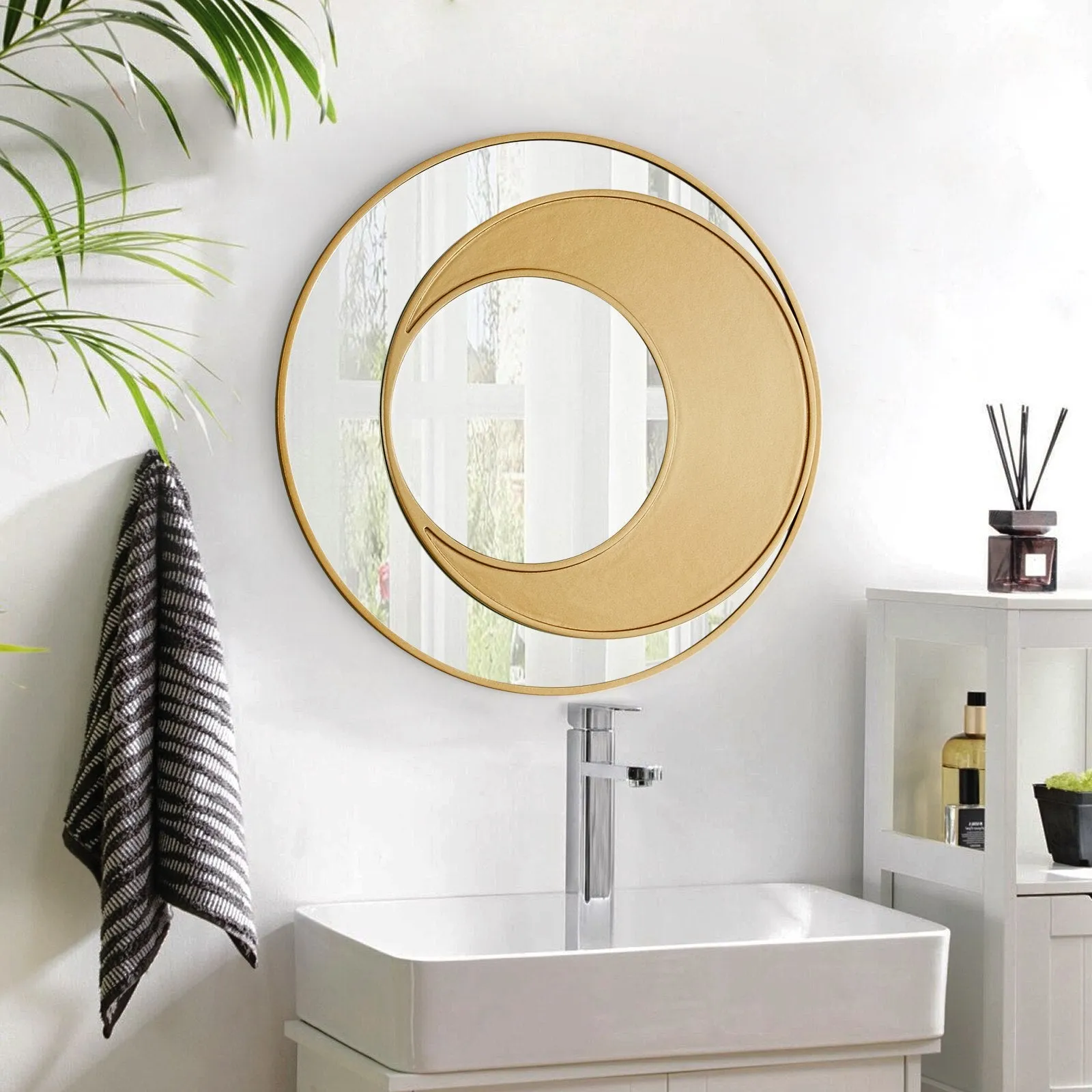 GD004 Gold Round Mirror