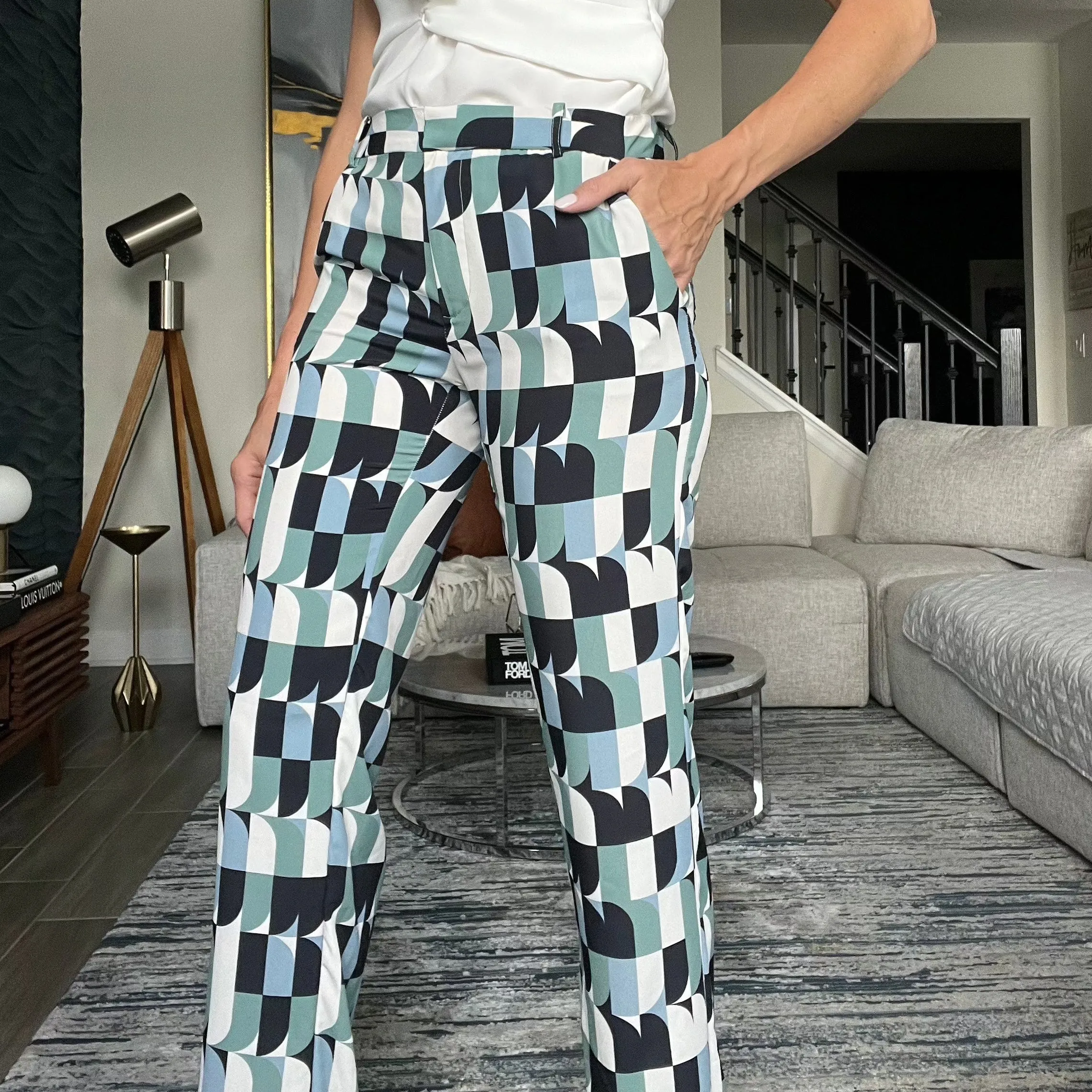 GEOMETRIC PRINT PANTS
