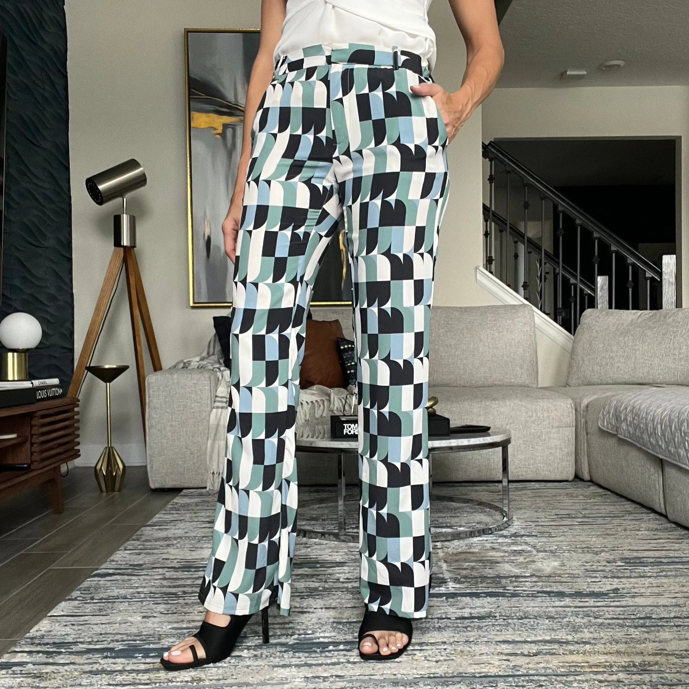 GEOMETRIC PRINT PANTS