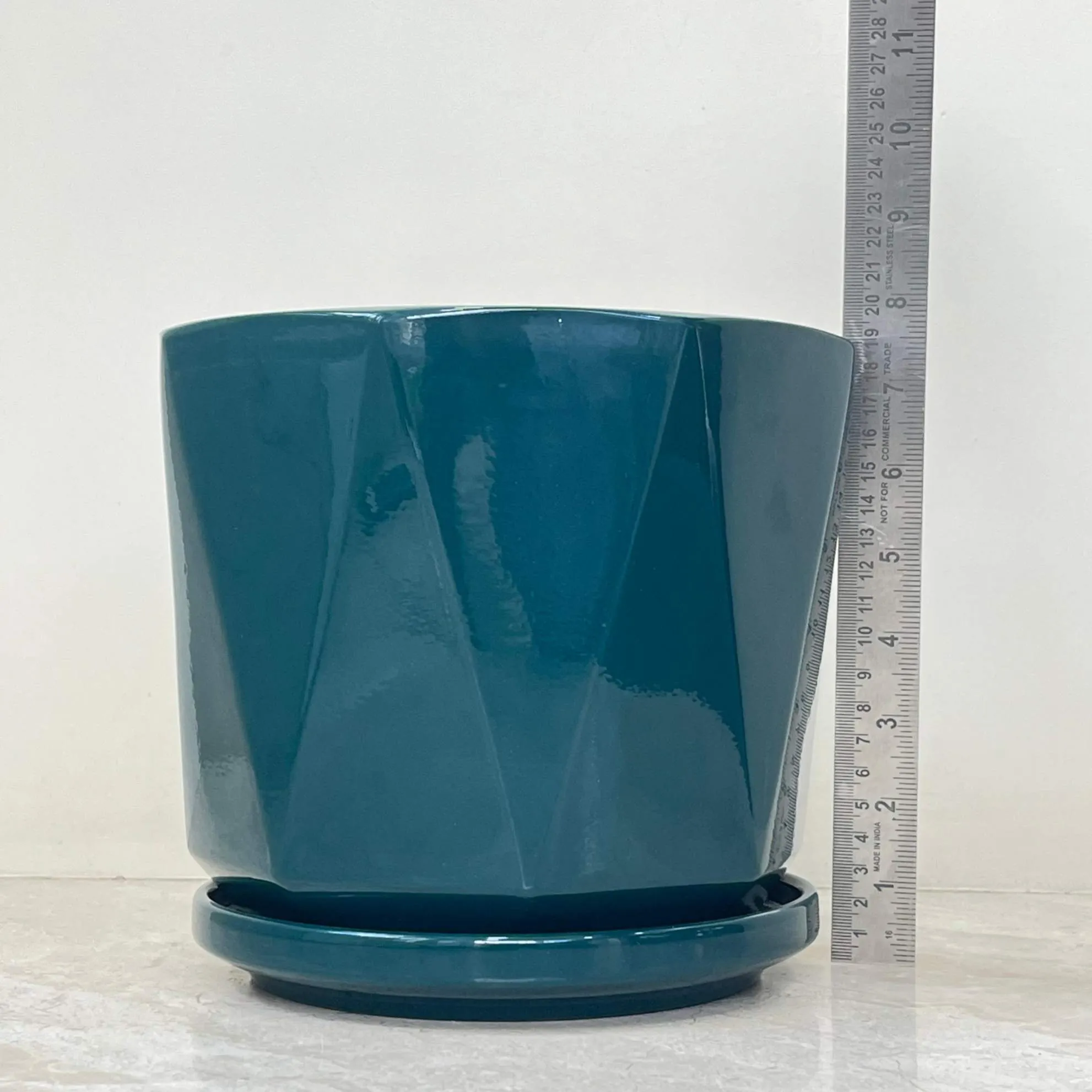 Glossy Facet Planter Set Of 3