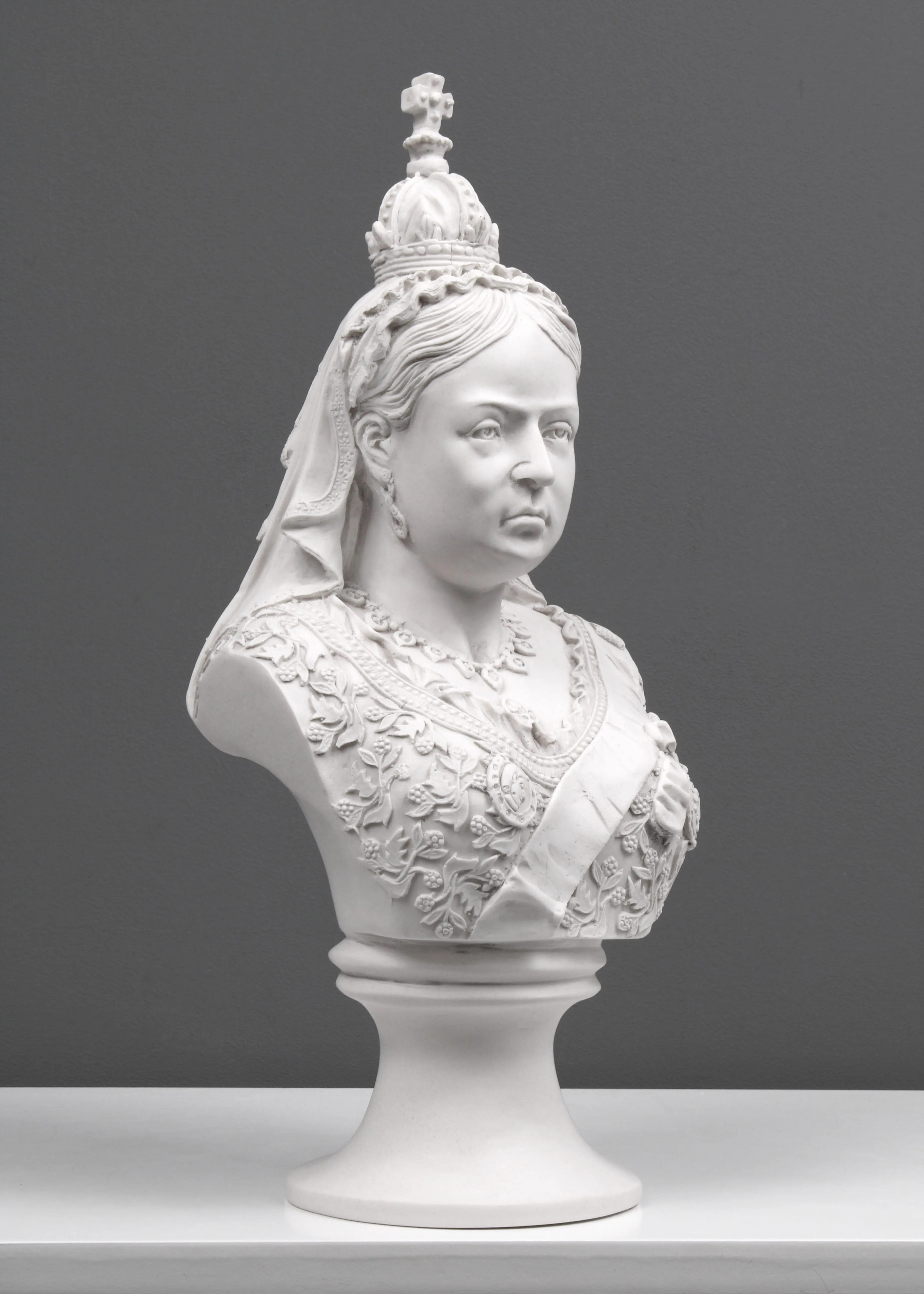 Queen Victoria Bust Sculpture